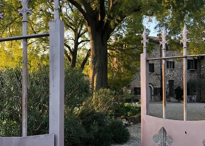 Cascina Mattarelle 4*